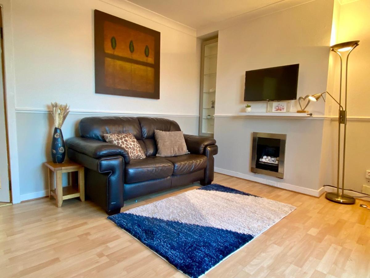 Cosy Cottage With Free Parking Close To Airport EDI Exteriér fotografie